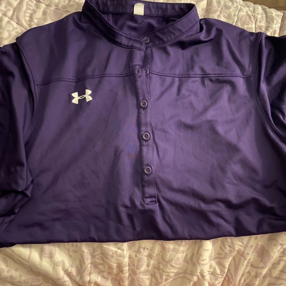 Under armour shirt